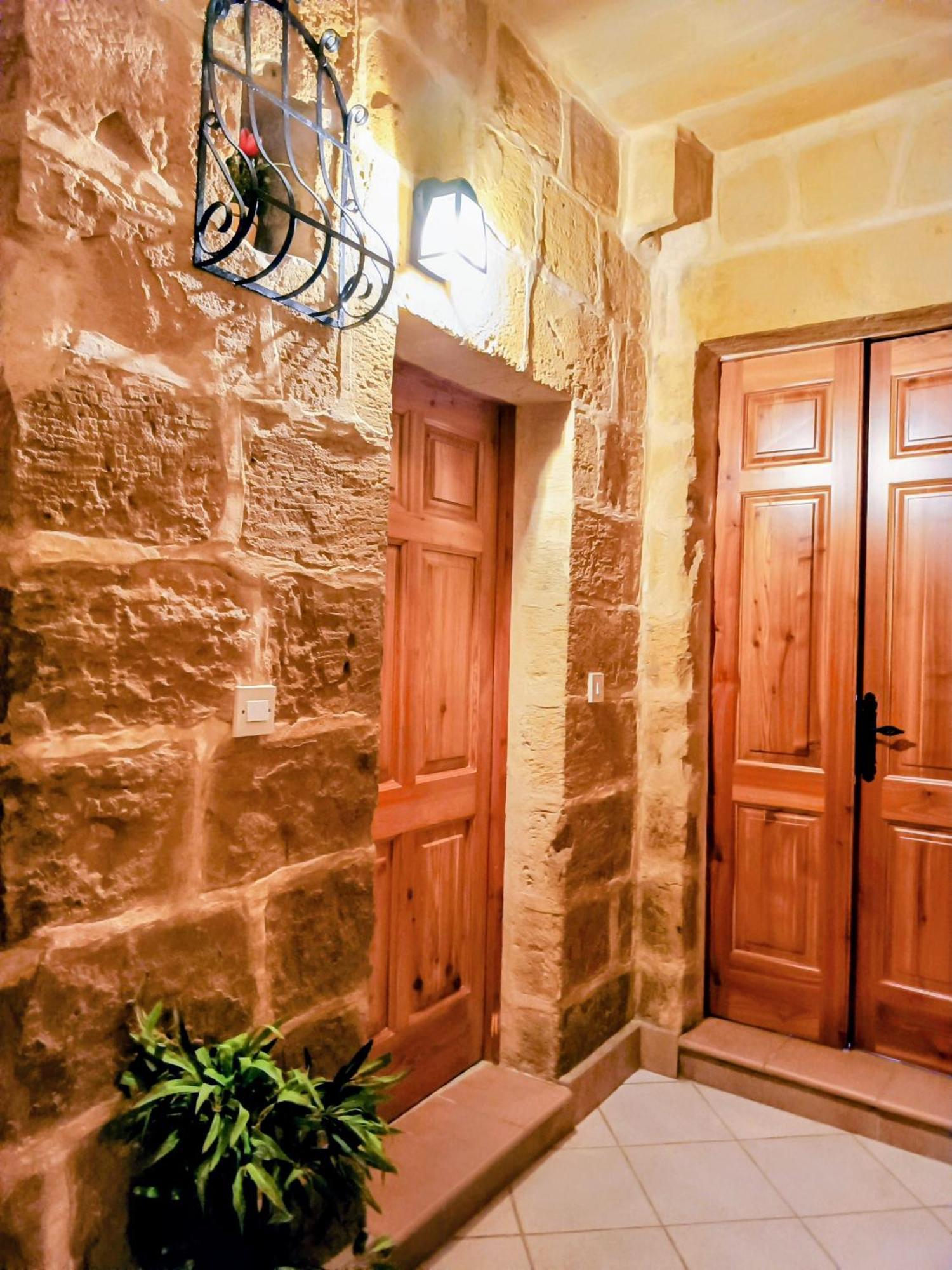 بيت للعطل Mdina Gate Retreat - A Charming House Of Character *